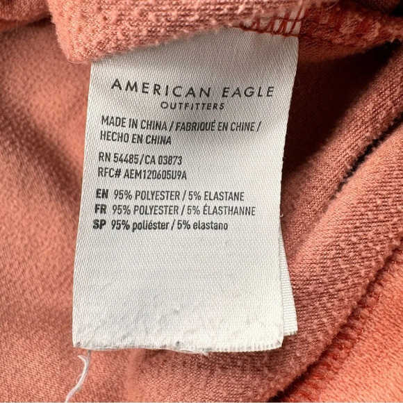 American Eagle Velour Hoodie. Batwing Style. Size Medium.
Blush-Salmon color. - Picture 8 of 10